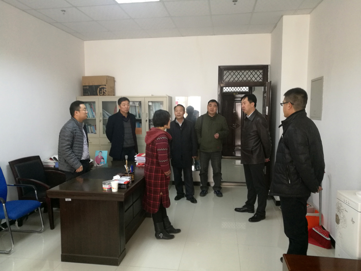 图2：王津院长等院领导在高新校区调研工作.jpg