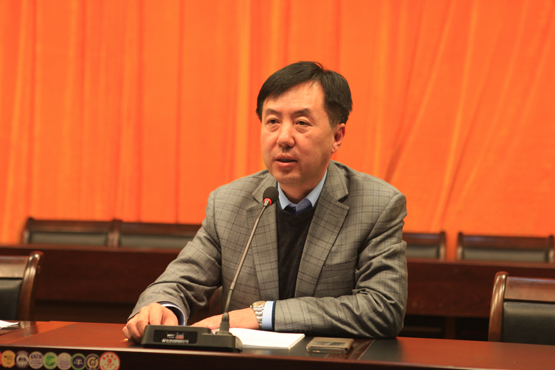 王津.jpg