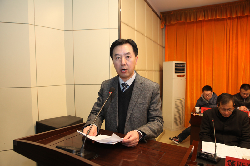 王津作2016年学院行政工作报告.JPG